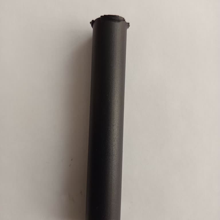Metal Destek Ayağı Kırıldı Ve Servis Geri Dönüş Yapmadı