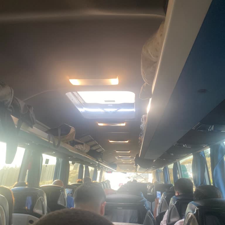 Varan Turizm Otobüsünde Klima Arızası Yolculuk Boyunca Nefes Almayı Zorlaştırdı