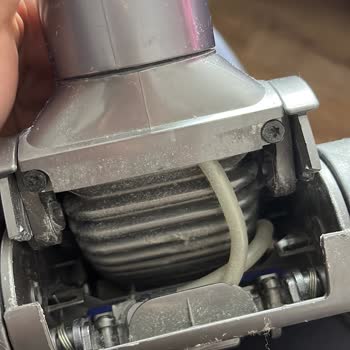 Ömür Boyu Garantili Dyson Süpürge Parçalandı, Garanti Dışı