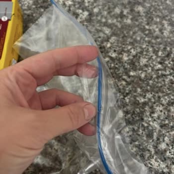 Koroplast Kilitli Buzdolabı Poşetlerinde Arızalı Kilit Ve Sürekli Yırtılma