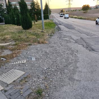 Yenimahalle'de Trafik Güvenliği ve Altyapı Sorunları