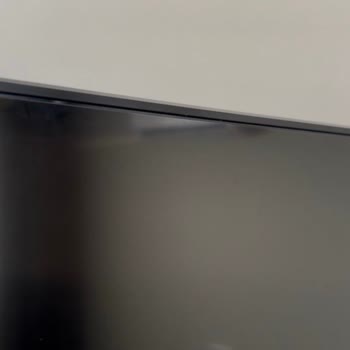 Vatan Ve Samsung’dan Ücretsiz Değişim İsteği, Çizik TV Ve Çözümsüz Mağduriyet