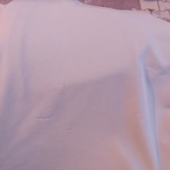 Defolu T-Shirt İçin İade Reddedildi, Mağaza Çözüm Sunmadı