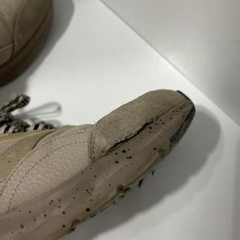 Garanti Süresinde Skechers Ayakkabısının Yırtılması Ve Değişim Talebi