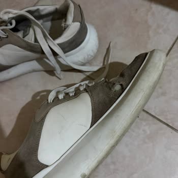 Boyner’de Valentino Ayakkabımda Yırtık, Renk Solması Ve Açılmalar İçin Açıklamasız Ret