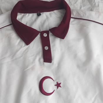 Renk Dağılan Tişörtlerde Kalite Sorunu Ve Cevapsız İade Talebi