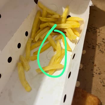 Eksik Hamburger Ve Kıl İçeren Patates Kızartması Nedeniyle Tam İade Talebi