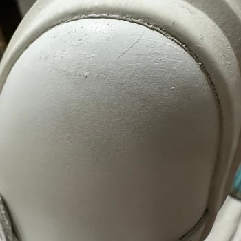 Gizlenmiş Rötuş Boyasıyla Üretim Kusurlu Calvin Klein Ayakkabısı Ve İade Talebi