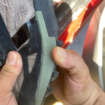 İki Yıllık Garantili Lacoste Ayakkabım Kısa Sürede Patladı Ve Mağaza Reddetti