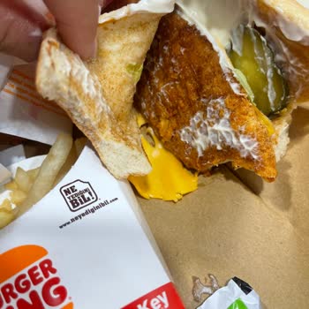 25 Dakikalık Bekleme Sonrası Kuru Tavuk Ve Eksik Malzeme