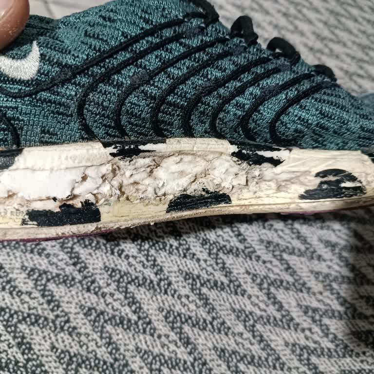 Nike Ayakkabısında Taban Deformasyonu Ve Garanti Reddi