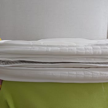 Sleepnice Katlanır Yatakta Yırtık Ve Şişmemiş Sünger, İade Ve Tam Geri Ödeme Talebi