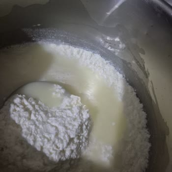 Çiğ Süt Bozuldu, Mağaza Değişimi Reddetti