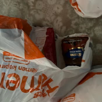 Kurye Dikkatsizliği Ve Hatalı Kayıt Sonucu Kırılan Ülker Çikolata Telafi Bekliyor