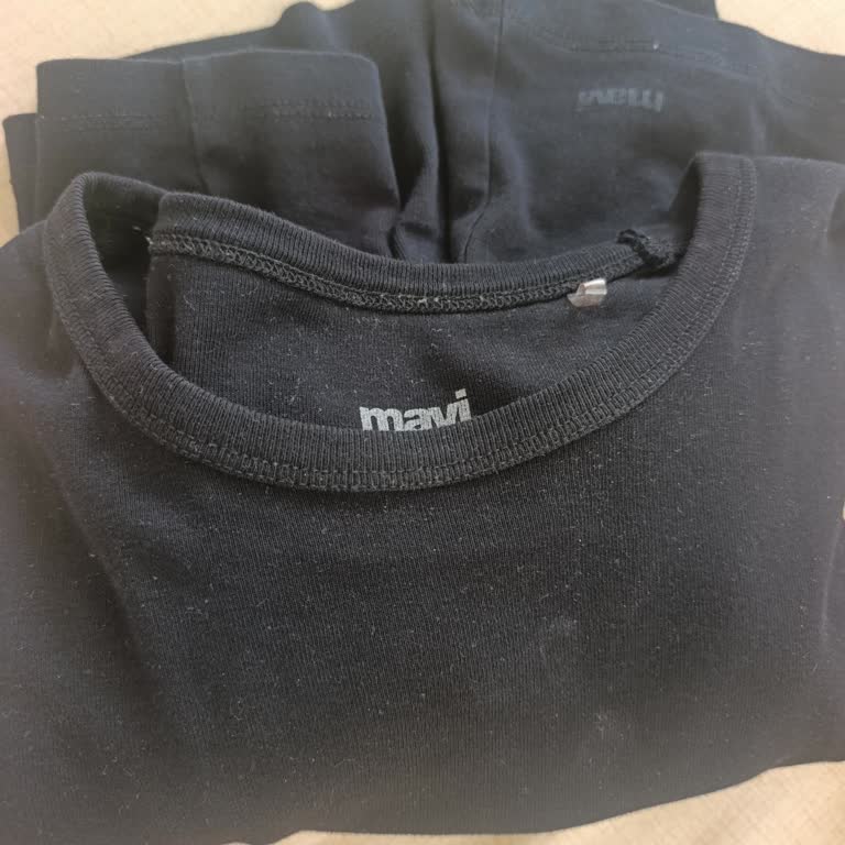 Mavi Tişörtte 2 Yıllık Garanti Ve Analiz Hakları İhlali