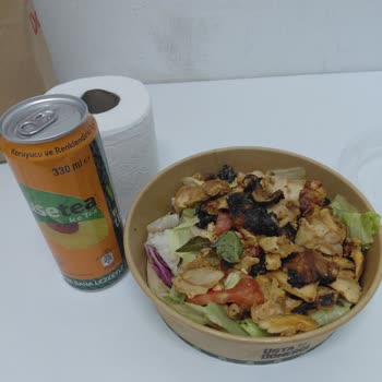 Yanmış Döner, Yanlış İçecek Ve Çatal Eksik İade Talebi