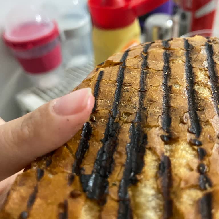 Yanmış Tost Ve İade Talebi