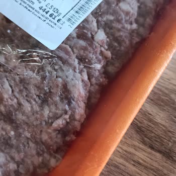 Hamburger Köftesinde Kıl Çıktı, 15 Gün Boyunca Geri Dönüş Yok