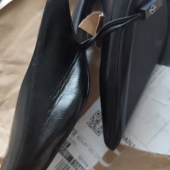 Paketleme Hatası Nedeniyle Deforme Ayakkabı Teslimatı Ve Acil Telafi Talebi