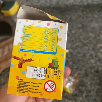 Şok Marketler   Çikolatalı Sürpriz Yumurtada Kurt Çıktı