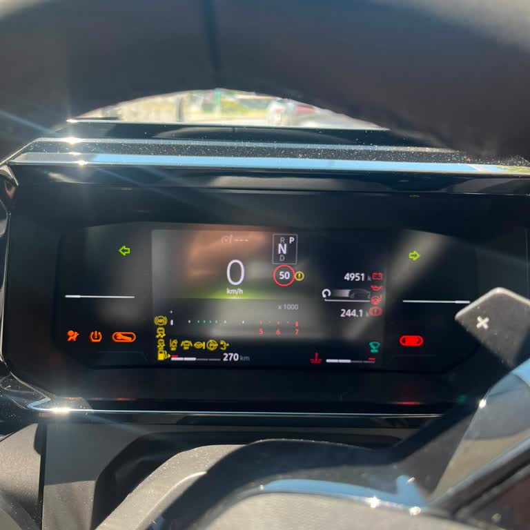 Yeni Renault Clio’da Tekrarlayan Elektrik Arızası Ve İkame Araç Reddi
