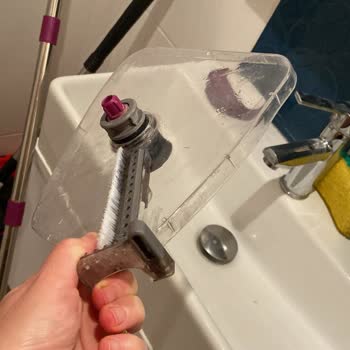 Parex Wondero Kapak Yamulması Ürünü Kullanılamaz Hale Getirdi