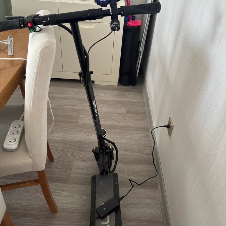 Onvo 007X Scooterda Kilit Sorunu Ve Şarj Işığı Hatası