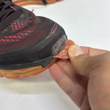 Lostra Sepeti Nike Ayakkabıda Yanıltıcı Onarım Ve Kalitesiz Dikiş