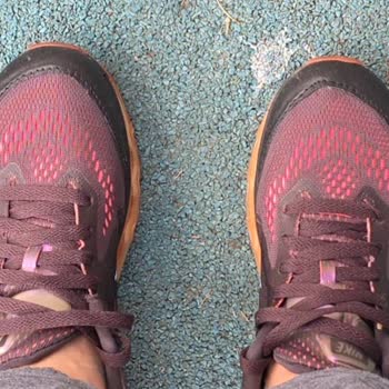 Lostra Sepeti Nike Ayakkabıda Yanıltıcı Onarım Ve Kalitesiz Dikiş