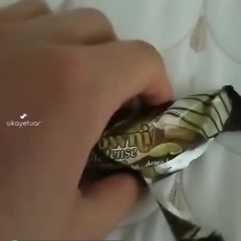 BİM Van İpekyolu Şubesinde Eti Browni Aldık, Sarı Bozuk Tarihi Bugün Geçmiş