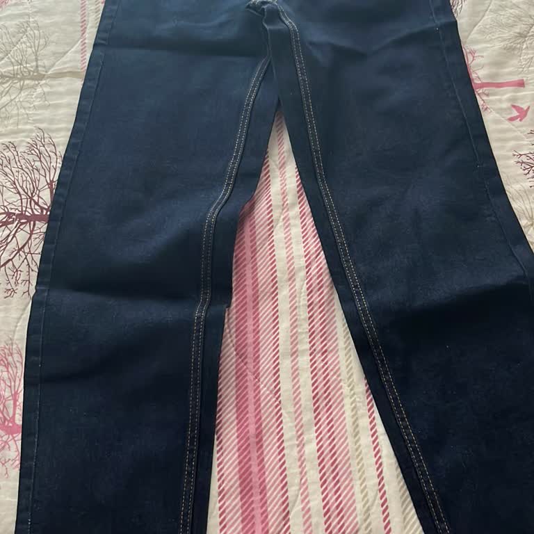 Sipariş Edilen D04 Pantolon Yerine D10 Pantolon Gönderildi