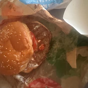 Mersin Yenişehir Burger King Şubesinde Getir Siparişinde Haksız Fiyat Ve Ürün Farkı