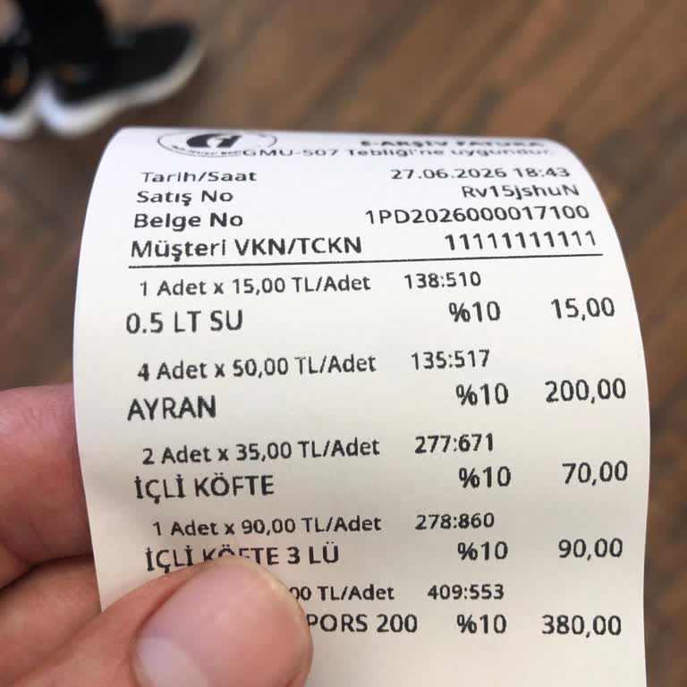 Köfteci Yusuf’ta Litrelik Ayran Kaldırıldı, Fiyatlar Çifte Çıktı