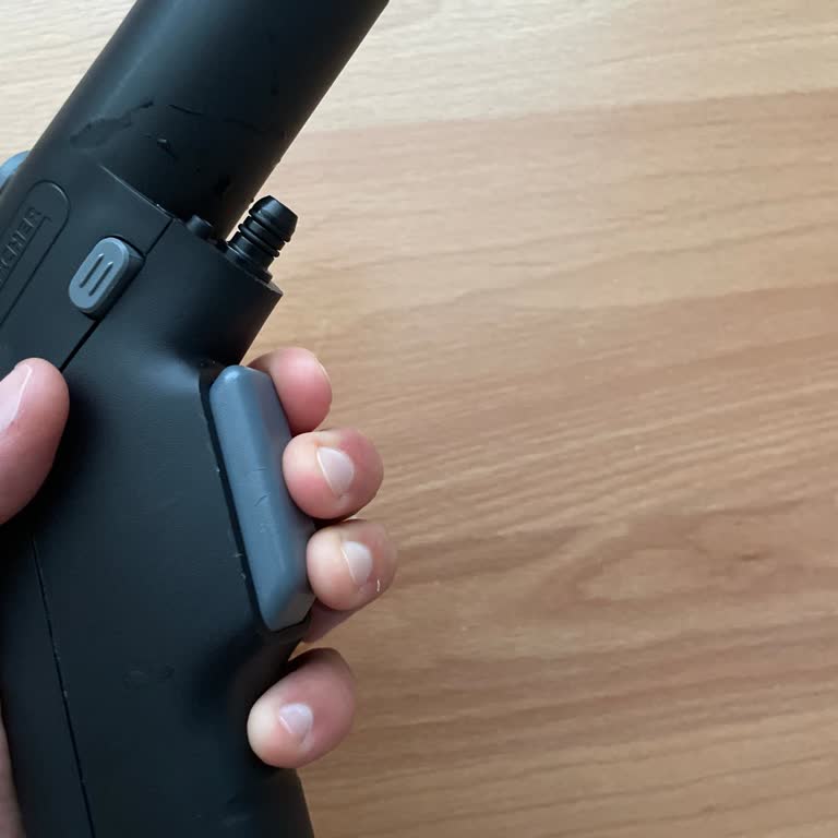 Karcher SE5 Makinesinde Hortum Düğmesi Sürekli Takılıyor Ve Tekrarlayan Tamir Sorunu