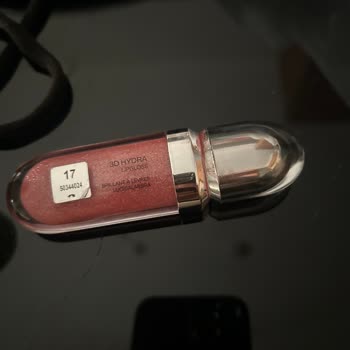 Kiko Milano Lip Gloss Kapağı Kapanmıyor Ürün Sızdırıyor Ve Kullanılamaz