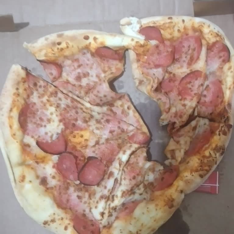 Yanlış Pizza Gönderimi Ve Çözüm Sunulmayan Mağduriyet
