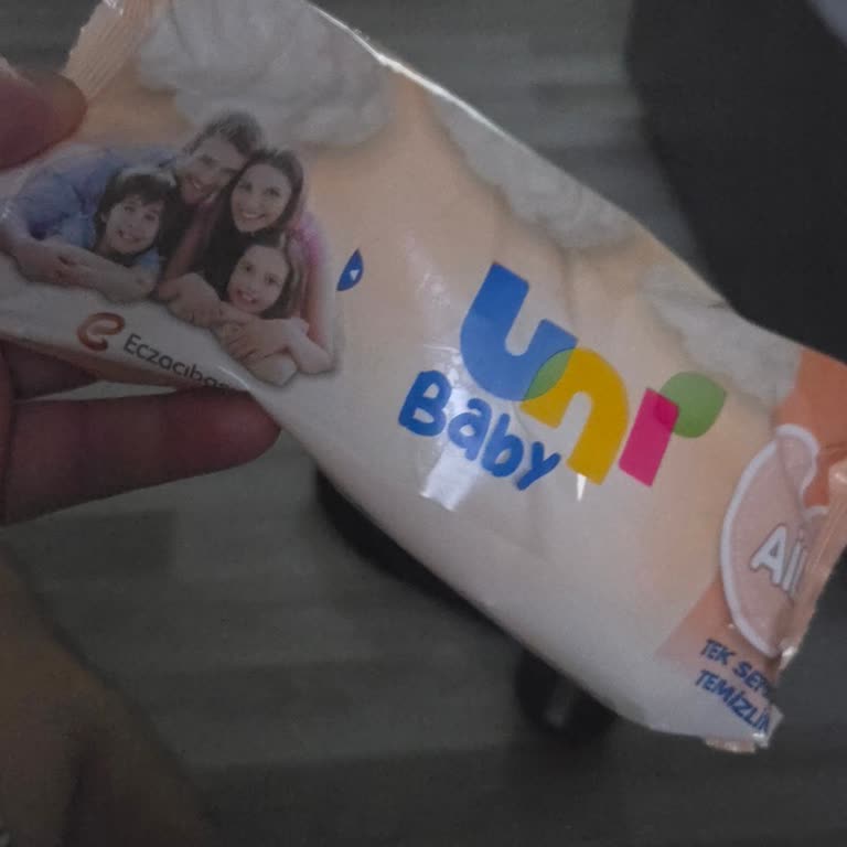 Uni Baby Aile Islak Mendillerin Küçük Ve İnce Olması Yanıltıcı