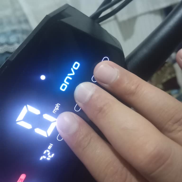 Sağır Ve Dilsiz Kullanıcı İçin İşlevsiz Scooter, Cevapsız Müşteri Hizmetleri