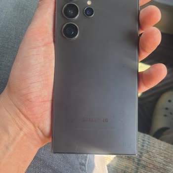 Üç Kez Onarıldı, Samsung Yetkili Servisi Telefonumu Mahvederek Kullanılamaz Hale Getirdi