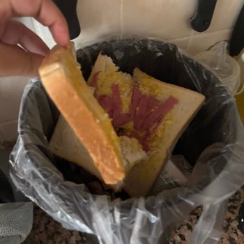 Starbucks Delivered Stale Toast and Bad Coffee