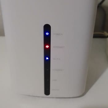Kurulum Sonrası İnternet Kesintisi Ve Müşteri Hizmetlerinden Yanıt Alamama
