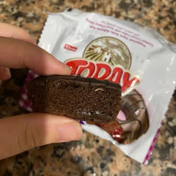 Elvan Gıda Kek Paketi İçinde Kurt Çıktı, Hijyen Ve Güven Sorunu