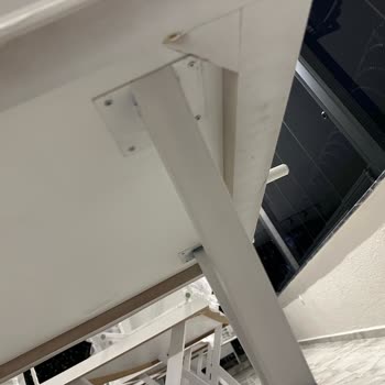 Üç Kardeşler Ofis Mobilya Sattıkları Ürünlerin Arkasında Durmamaları