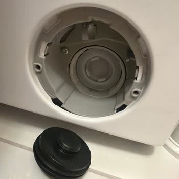 Filtre Kapağı Sıkışmasıyla İşlevsiz Kalan Vestel Çamaşır Makinesi