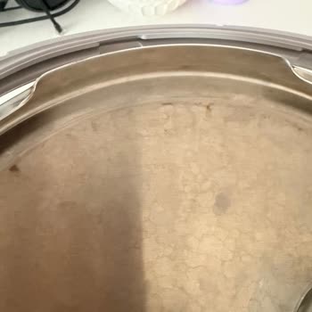 Fissler Vitavit Düdüklü Tencere İlk Kullanımda Karardı Ve İade Talep Ediyorum