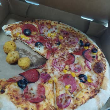 Domino's Pizzadan Kıl Çıktı, Yanlış Soslar Ve Kaba Müşteri Temsilcisi Davranışı