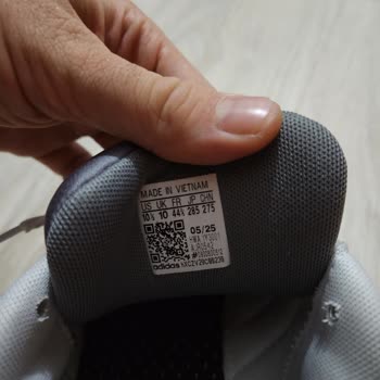 Adidas Grand Court Alpha 00s Ayakkabısında Kısa Sürede Bilek Açılması