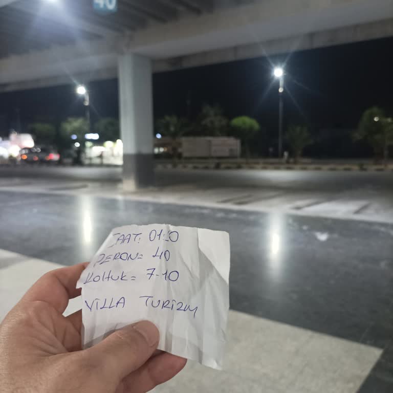 İzmir-Marmaris Seferindeki Uzun Süreli Gecikmeler Ve İade Talebi