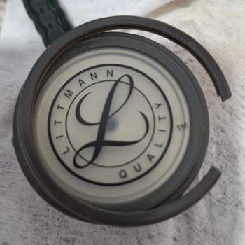 Littmann Stetoskopu Kısa Sürede Deforme Olup Yırtıldı