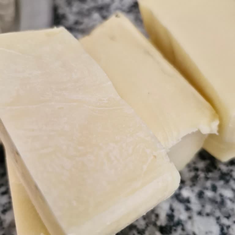 Aynı Markette Kaşar Peynirinde Tekrarlanan Bozukluk Ve İade Talebi